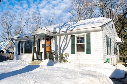 12 Wilmot St, Fitchburg, MA, 01420-4433 | Card Image