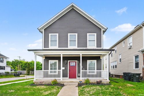 1130 W Lincoln Way Way, South Bend, IN, 46616 | Card Image
