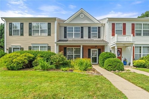 3985 Elizabeth Glen Way, Jamestown, NC, 27282-7968 | Card Image