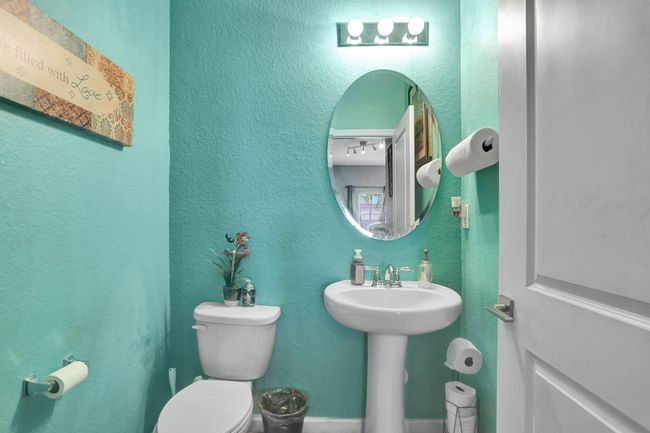 3513 Nw 29 Th Ct, Townhouse with 2 bedrooms, 3 bathrooms and null parking in Lauderdale Lakes FL | Image 16