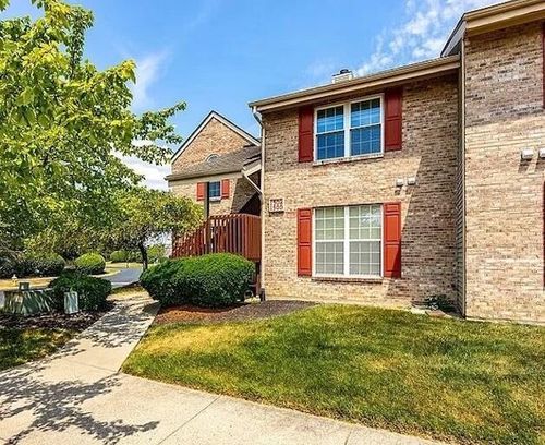 1502 Spinnaker Way, Centerville, OH, 45458-5700 | Card Image