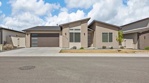 2738 Storm Ave, Grand Junction, CO, 81503-2277 | Card Image