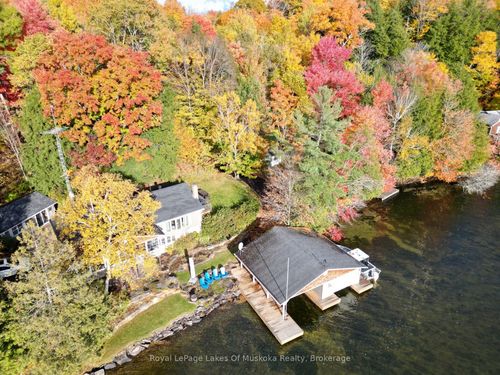 4-1027 Old Bridge Rd, Muskoka, ON, P0B1J0 | Card Image