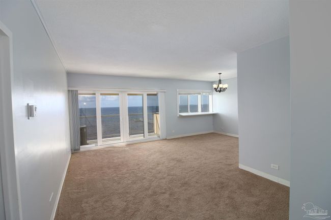 APT-407 - 825 Bayshore Dr, Condo with 2 bedrooms, 2 bathrooms and 1 parking in Pensacola FL | Image 12