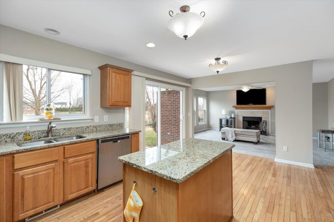 3755 Shefford Blvd, House other with 4 bedrooms, 3 bathrooms and null parking in Canton MI | Image 11