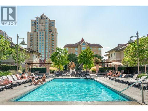 312-1083 Sunset Dr, Kelowna, BC, V1Y9Z1 | Card Image