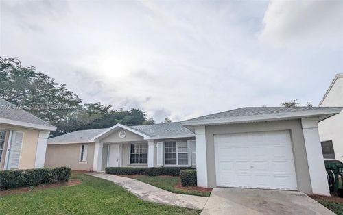 532 Se 21st Dr, Homestead, FL, 33033-5260 | Card Image