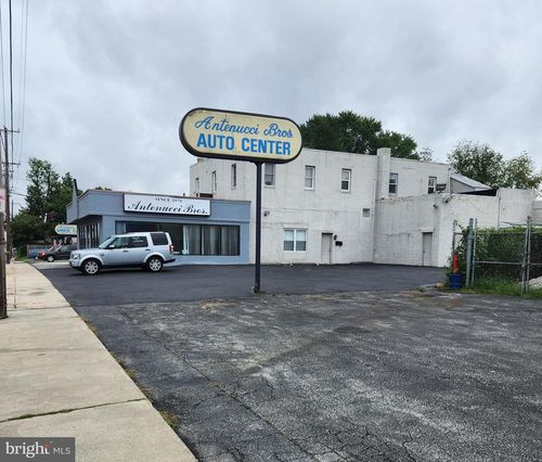 45 S Macdade Blvd, GLENOLDEN, PA, 19036-1760 | Card Image
