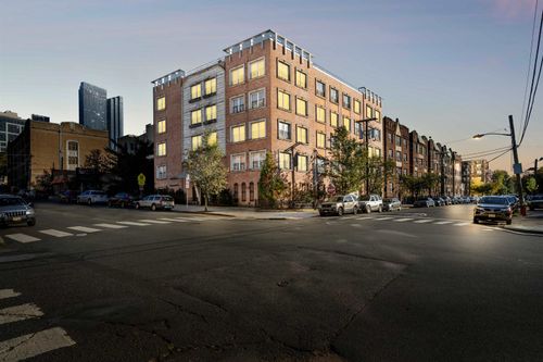302-45 Broadway, Jersey City, NJ, 07306-6352 | Card Image