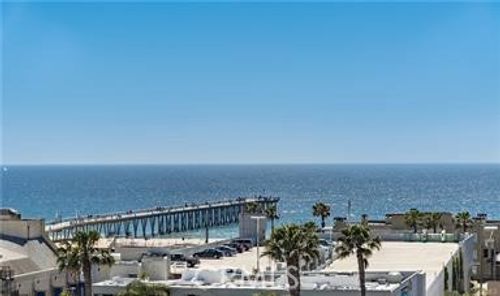 1344 Manhattan Ave, Hermosa Beach, CA, 90254-5112 | Card Image