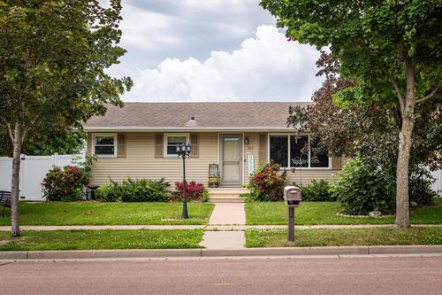 503 4th Avenue, Onalaska, WI, 54650 | Card Image
