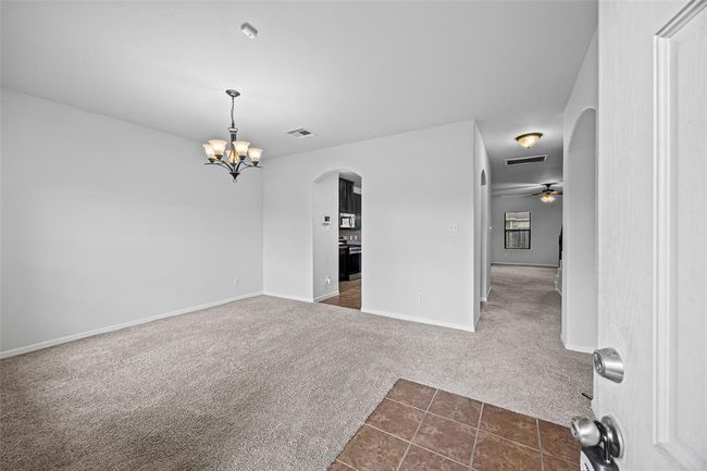 9203 Sasson Blvd, House other with 5 bedrooms, 3 bathrooms and 2 parking in Houston TX | Image 6