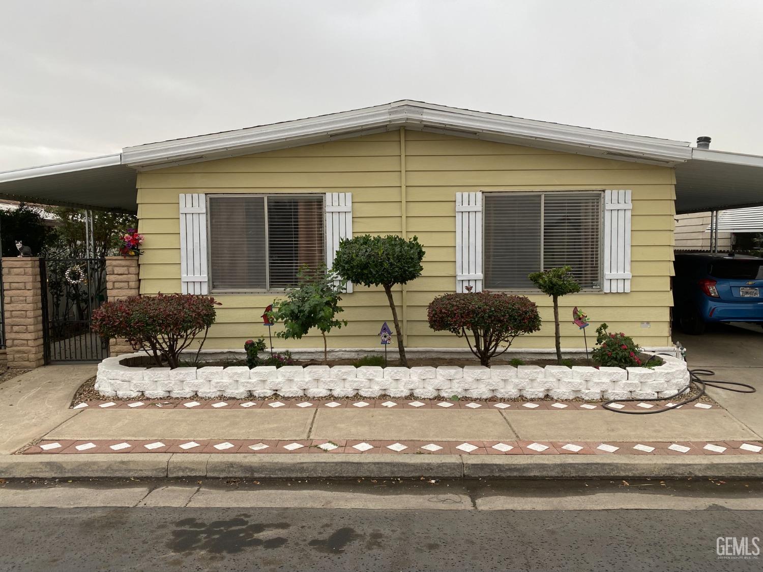 Underwood Ct, Bakersfield, CA 93301