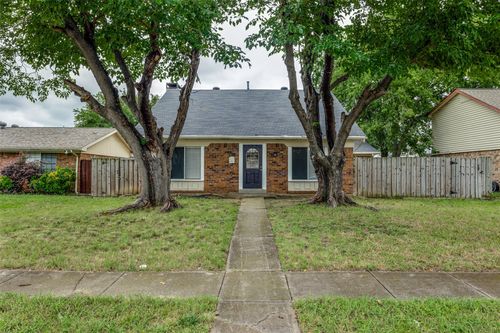 2018 Vail Dr, Garland, TX, 75044-6789 | Card Image