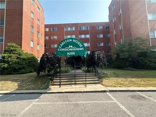 306-16100 Van Aken Blvd, Shaker Heights, OH, 44120 | Card Image