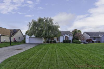 10148 Holiday Drive, House other with 3 bedrooms, 2 bathrooms and null parking in Zeeland MI | Image 3