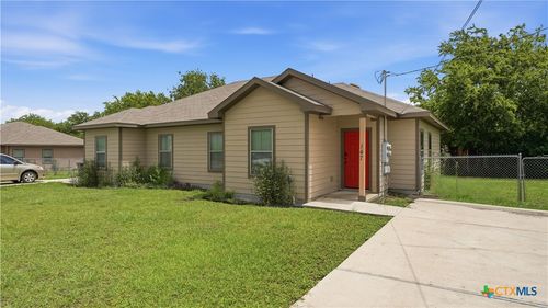 147 Rosedale Ave, New Braunfels, TX, 78130-6902 | Card Image