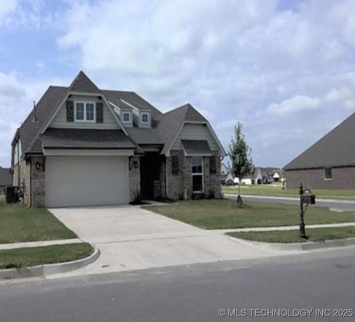 6204 E 125th St S, Bixby, OK, 74008-2695 | Card Image