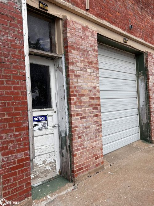 106 S Front Street, Farmington, IA, 52626 | Card Image