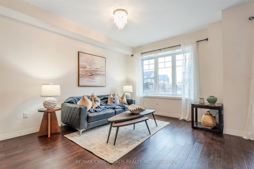 4 Near Lane, Hamilton, ON, L9G0H2 | Card Image