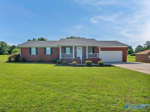 20292 Winfred Dr, Tanner, AL, 35671-3535 | Card Image