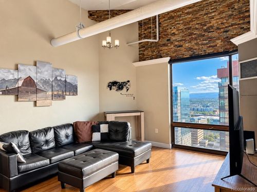 3202-1625 Larimer St, Denver, CO, 80202-1540 | Card Image