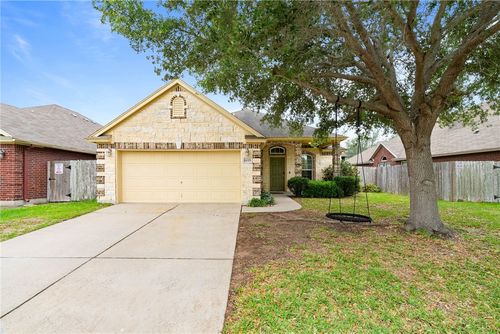 6025 Natchez Dr, Corpus Christi, TX, 78414-4164 | Card Image