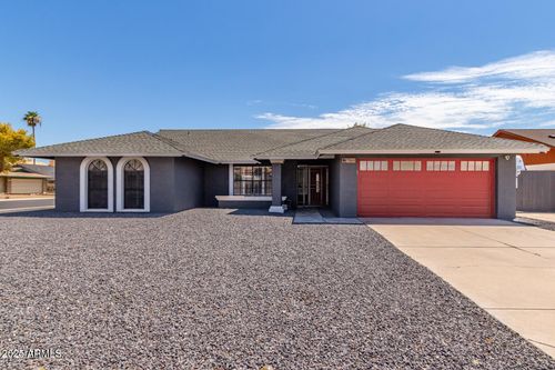 7301 W Sweetwater Ave, Peoria, AZ, 85381-5085 | Card Image