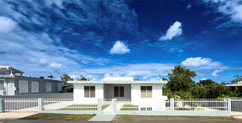 Urb. Las Tres T Guayabos, ISABELA, PR, 00662 | Card Image