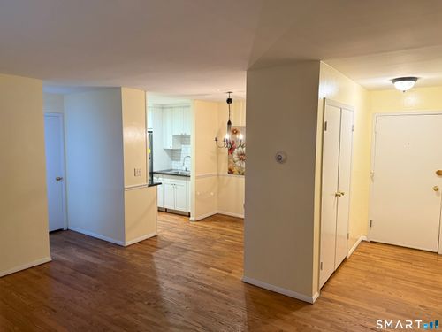 1-11 Belltown Rd, Stamford, CT, 06905-3720 | Card Image