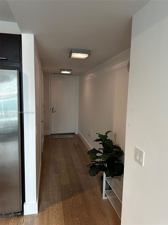 APT-1806 - 41 Se 5 Th St, Condo with 1 bedrooms, 2 bathrooms and null parking in Miami FL | Image 8
