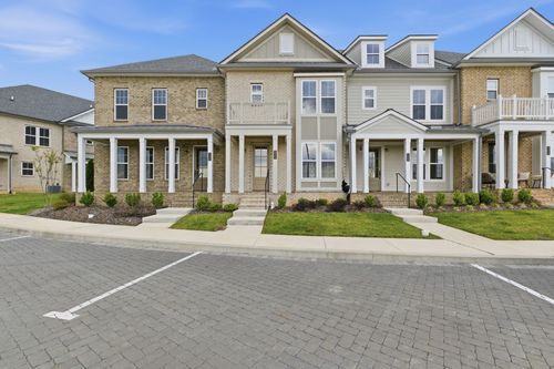 152 Nearwater Pl, Hendersonville, TN, 37075-3279 | Card Image