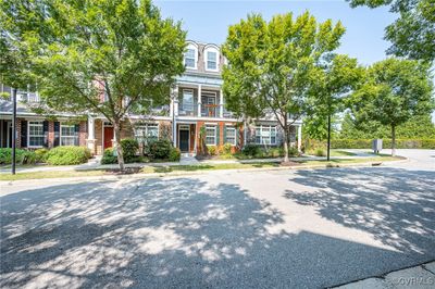 Exterior view, front of home | Image 2