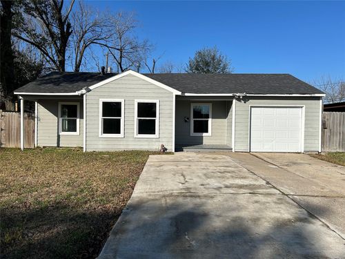 1310 Acacia Dr, Pasadena, TX, 77502-1502 | Card Image