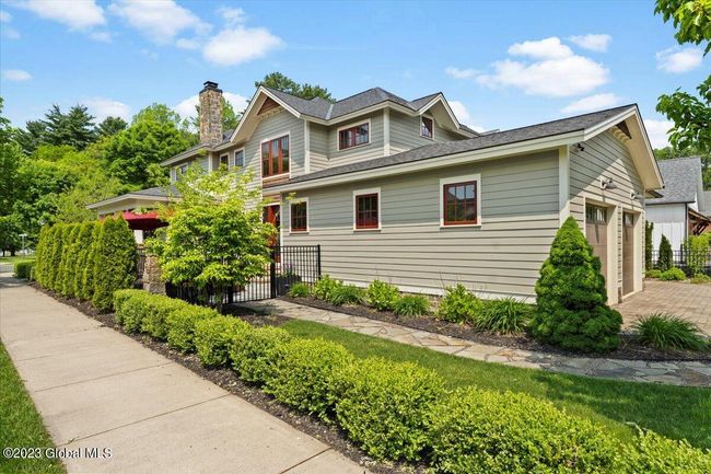 20 Oak Ridge Blvd, House other with 4 bedrooms, 4 bathrooms and 6 parking in Saratoga Springs NY | Image 39