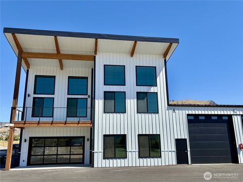 a13-73 E Shop Ave, Chelan, WA, 98816-9709 | Card Image