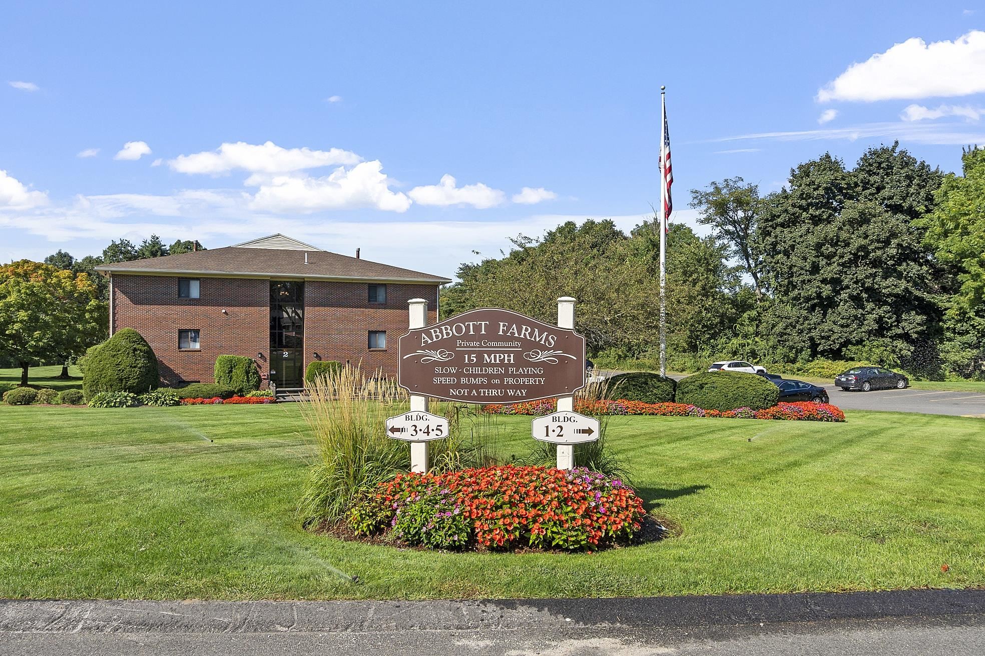 Abbott Farm Ln, Hudson, NH 03051 #1