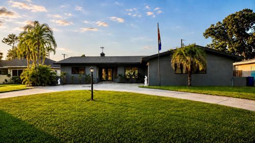 2697 66th Terrace S, St Petersburg, FL, 33712 | Card Image