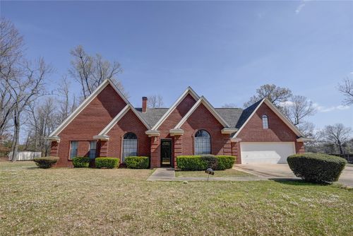 103 Coke Dr, Texarkana, TX, 75501-9334 | Card Image