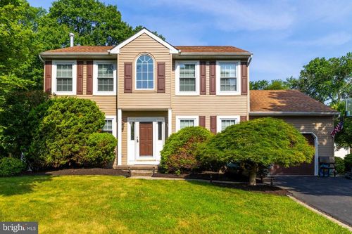 5960 Captain Milton E Major Ave, Bensalem, PA, 19020-3132 | Card Image