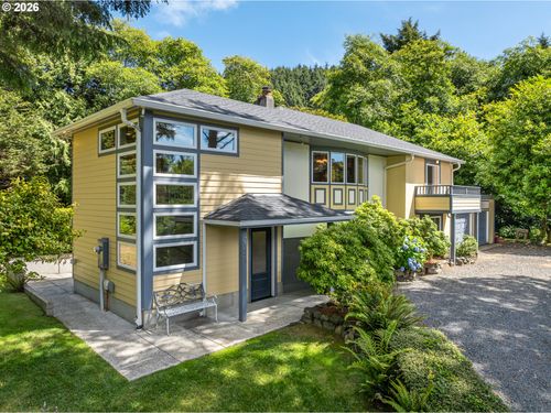 4131 S Hemlock St, Cannon Beach, OR, 97110-3083 | Card Image