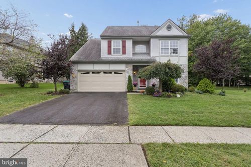 6 Harvard Cir, PRINCETON, NJ, 08540-7935 | Card Image