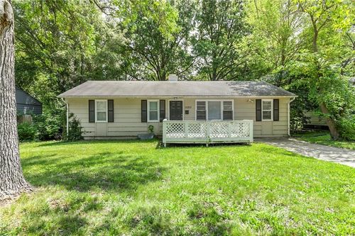 11211 Herrick Ave, Kansas City, MO, 64134-3531 | Card Image