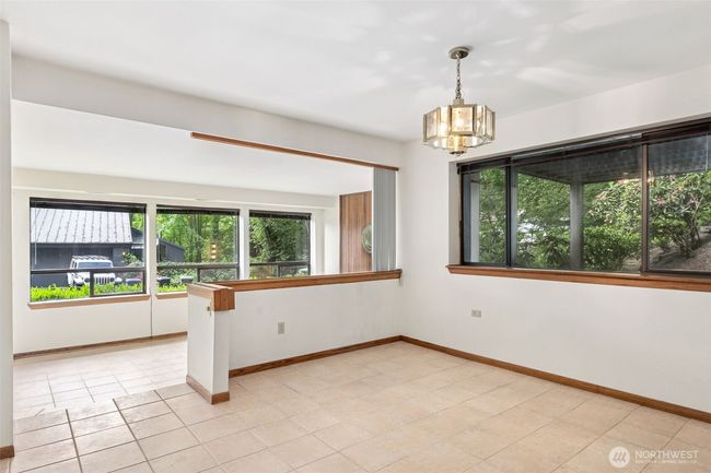 5019 E Mercer Way, House other with 4 bedrooms, 3 bathrooms and 2 parking in Mercer Island WA | Image 19