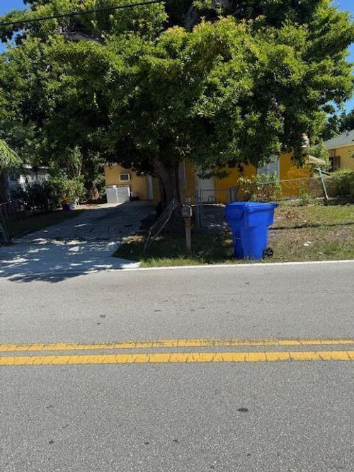 7890 Overlook Rd, Lantana, FL, 33462-5920 | Card Image