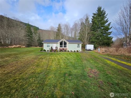 30 Foothill Dr, Quilcene, WA, 98376-8695 | Card Image