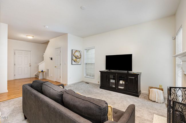 Family Room | Image 9