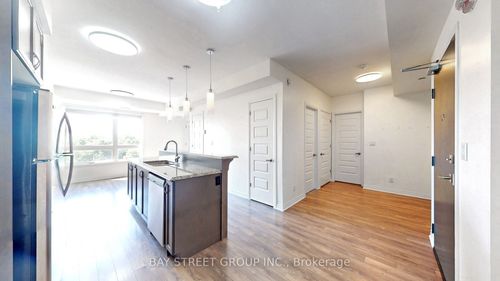 512-2 Adam Sellers St, Markham, ON, L6B1P2 | Card Image