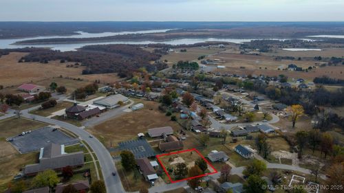 192 Greenbriar Cir, Mannford, OK, 74044-9602 | Card Image