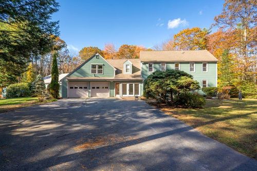 75 Running Hill Road, Scarborough, ME, 04074 | Card Image